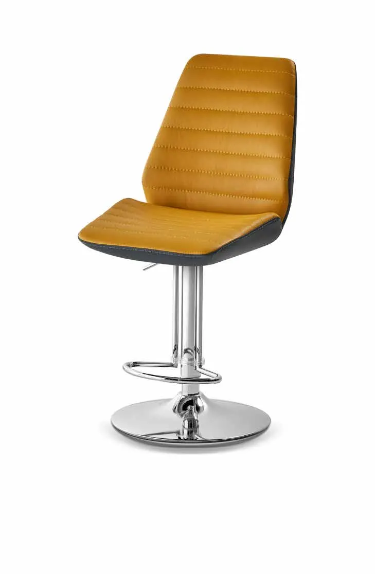 RB 5027 Bar Taburesi — stüdyo görünümü